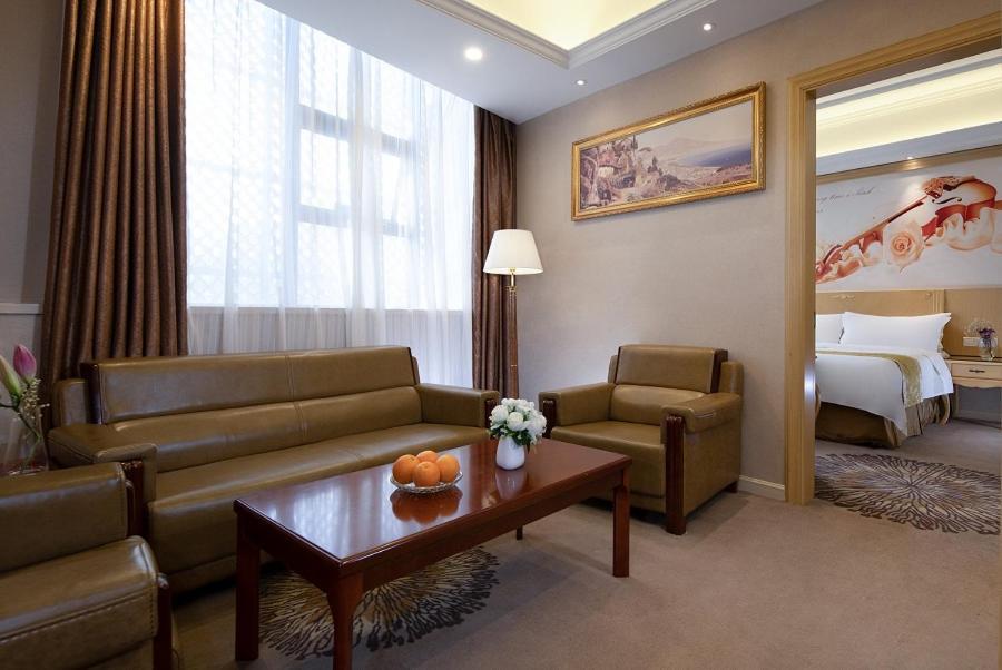 Vienna Hotel Guangzhou Baiyun Airport Εξωτερικό φωτογραφία